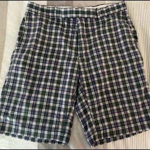 RLX Ralph Lauren Men’s Green/Blue Shorts - Size 32